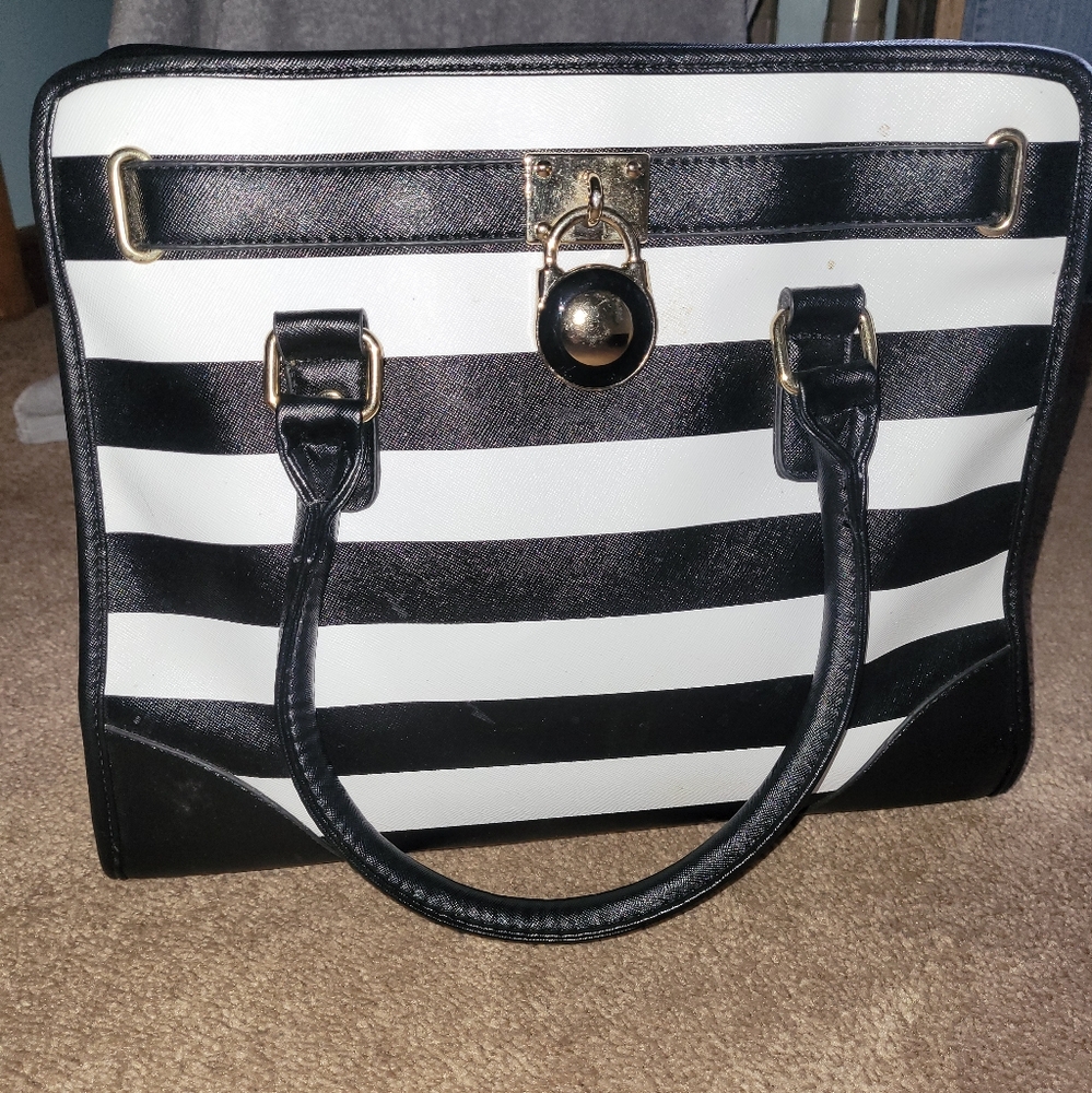 Stylish Handbag/Tote